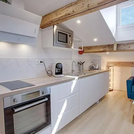 Le Saint-exupery Apartmán Toulouse